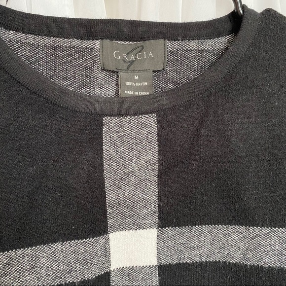 Gracia Plaid Sweater - Picture 3 of 4